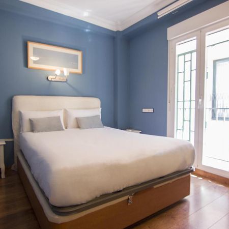 RentalSevilla Acogedor apartamento rodeado de palacios Exterior foto